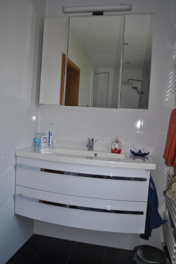 Gemuetliche Zimmer Im Einfamilienhaus 科隆 外观 照片